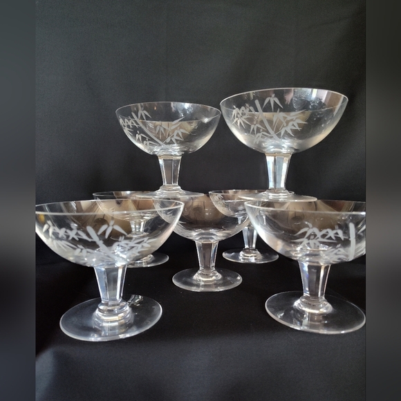 Set Of Noritake Sasuke Etched Crystal Champagne Coupes, Set Of Eight, Japan - Picture 2 of 5